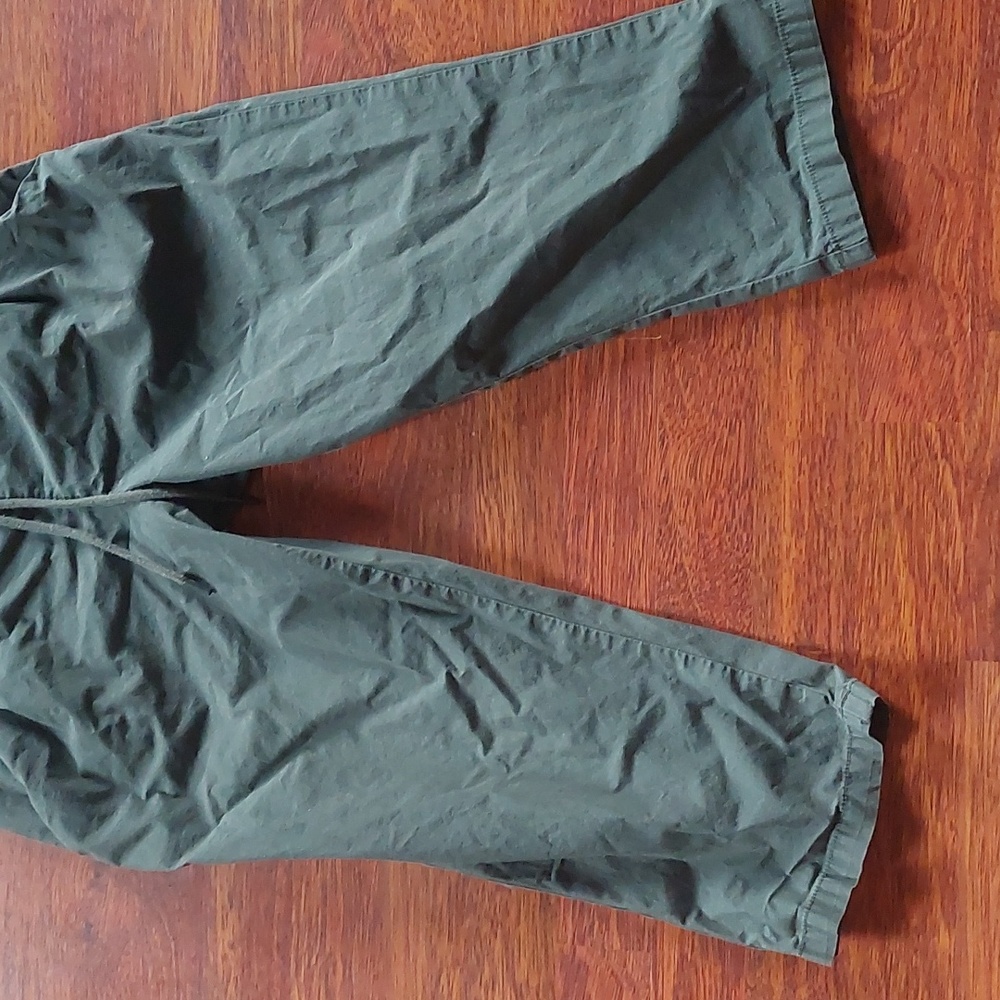 MEC‎ capris - Picture 4 of 6